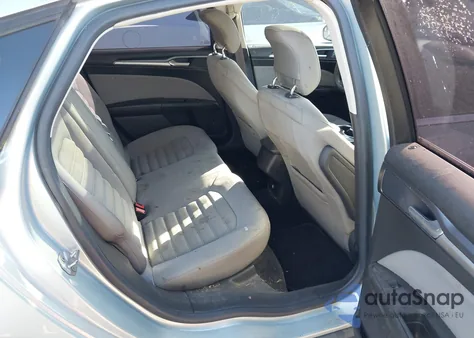 2014 Ford Fusion Hybrid S from USA, damaged, VIN 3FA6P0UU5ER184271